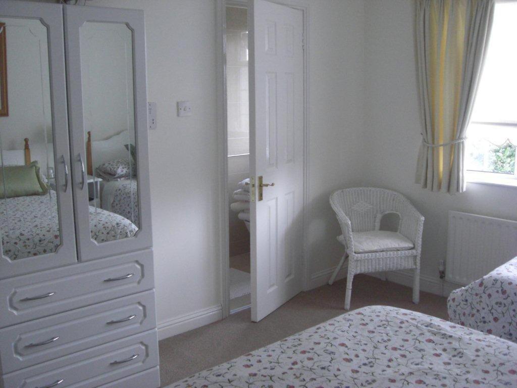 Lorcan Lodge Bed And Breakfast Santry Ruang foto